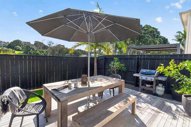 8C Jern Place Eastern Beach_31