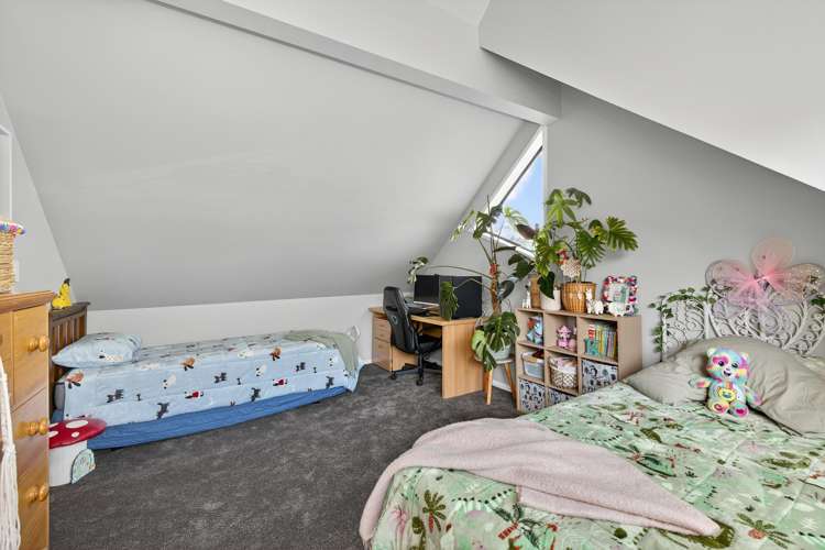 189 Rocking Horse Road Southshore_19