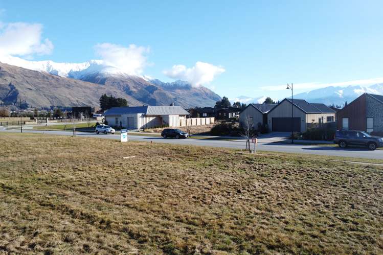 10 Doug Ledgerwood Drive Wanaka_2