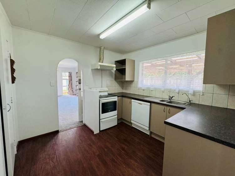 167 Henderson Valley Road Henderson_5