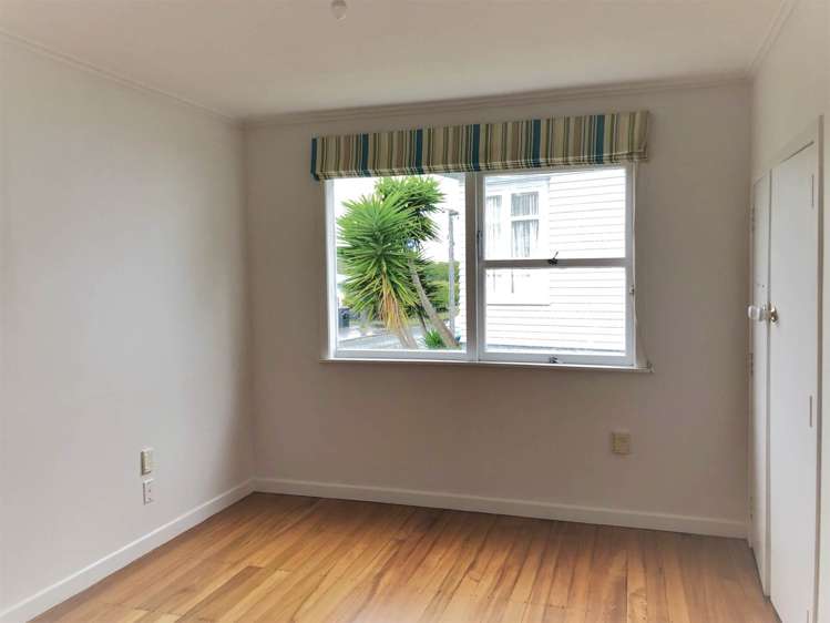 23 Cassino Street Bayswater_8