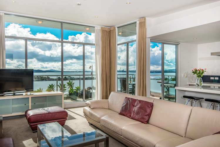5e/84 Gunner Drive Te Atatu Peninsula_8