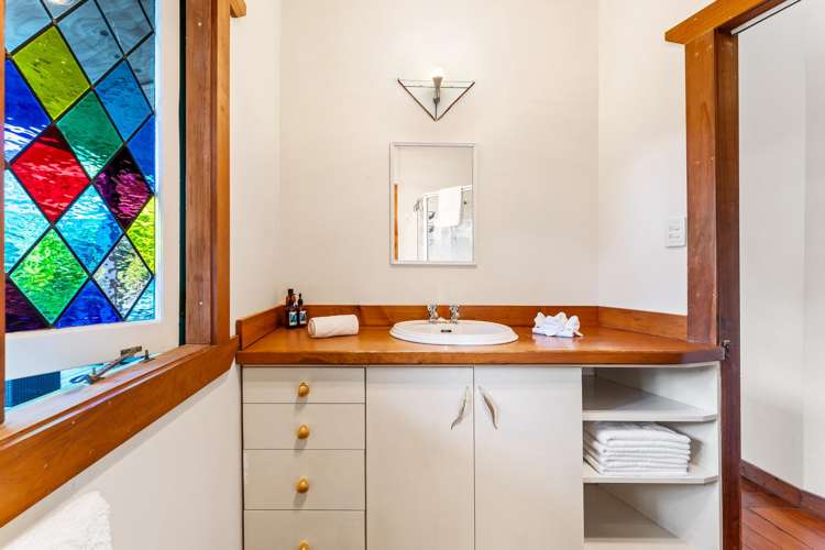 321 Hepburn Creek Road Warkworth_17