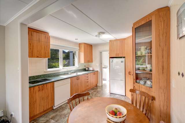 32a Hall Road Sawyers Bay_2