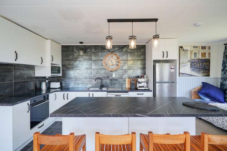 11 Alexander Street Riverton_6