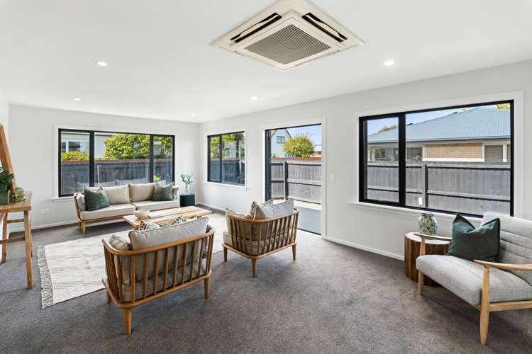 60 Frankleigh Street Somerfield_5