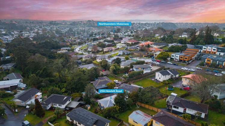 25a Hewlett Road Massey_20