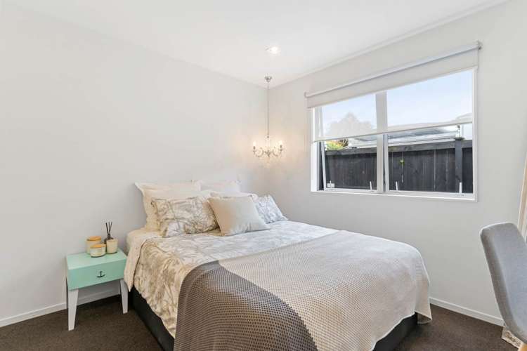 46 Pine Harbour Parade Beachlands_18