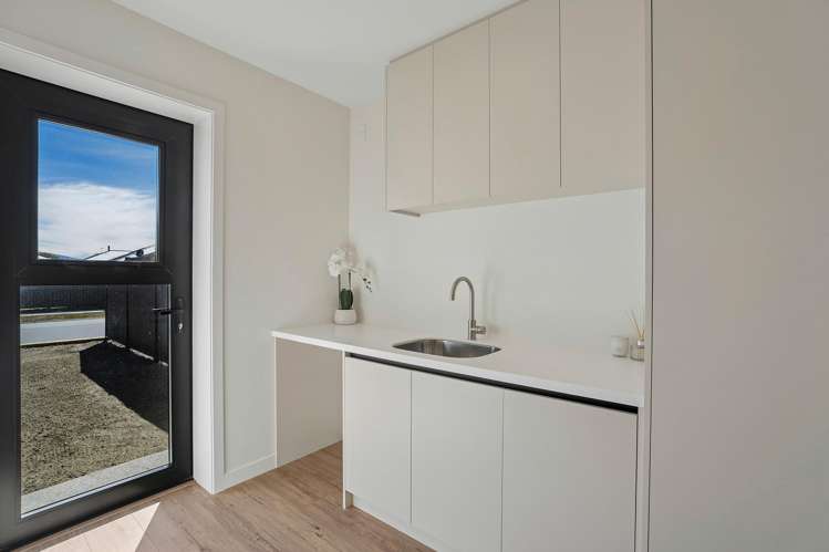 8 Woods Crescent Cromwell_11