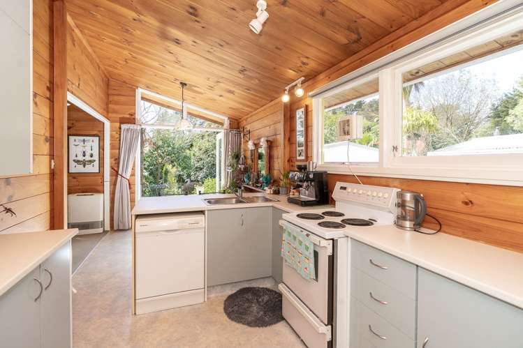 17 Anthony Crescent Bader_16