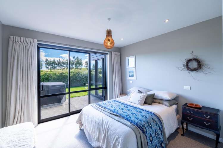 902 Avondale Road Taringatura_22