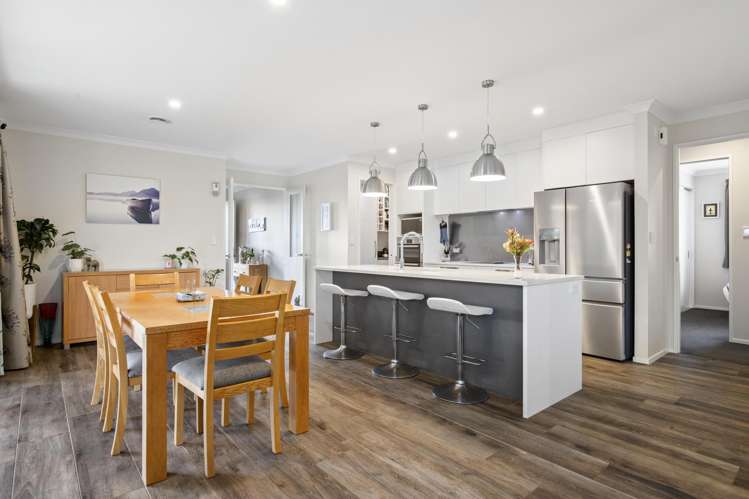 15 Lydiard Place Beachlands_6