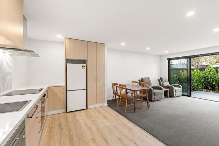 9/66 Innes Road_5