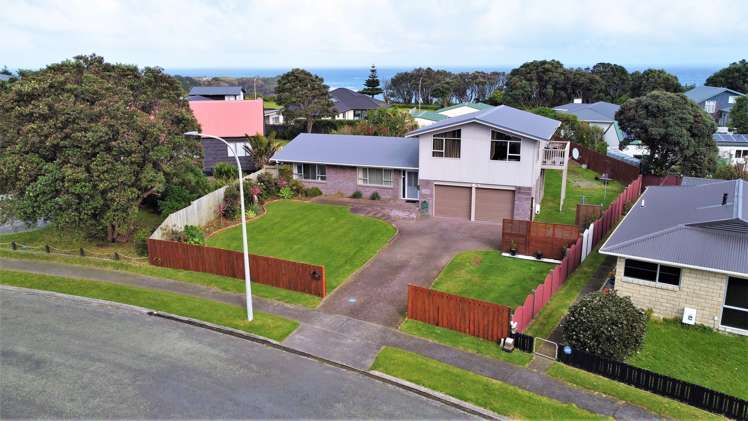 11 Pohutukawa Drive_0