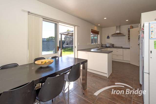 112 Bayswater Crescent Bromley_3