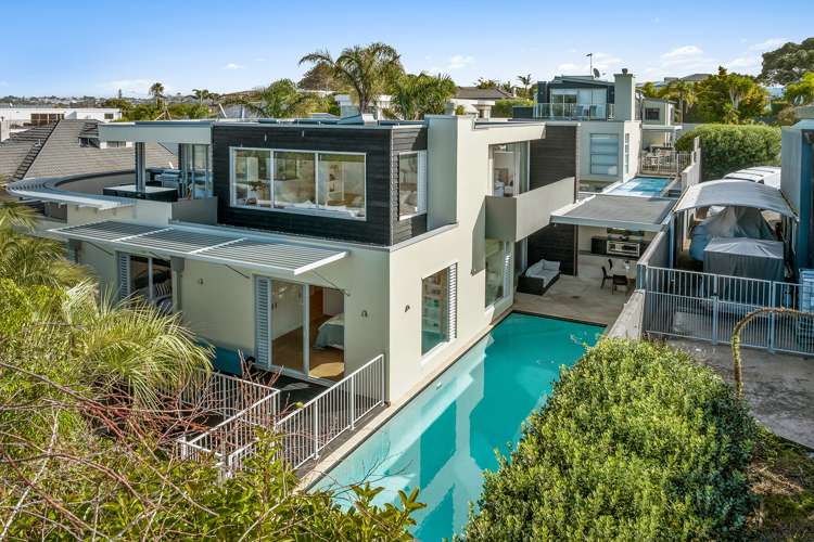 33a Churchill Road Murrays Bay_33