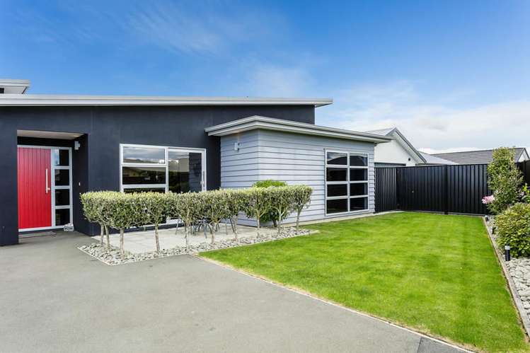 15 William James Close Mosgiel_17