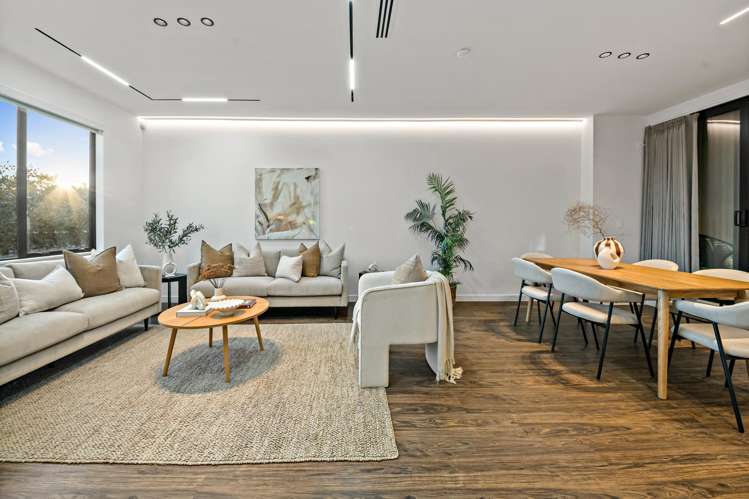 7/282 Point Chevalier Road_2