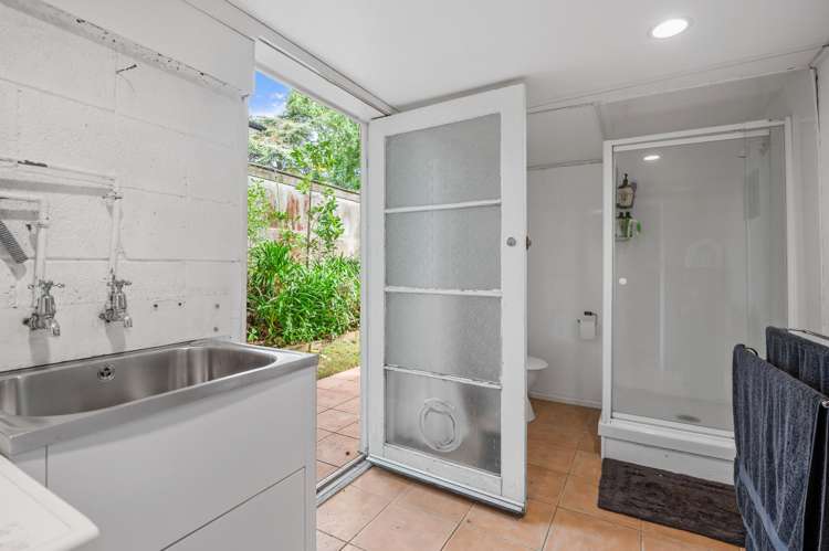 71 Landscape Road Mount Eden_22