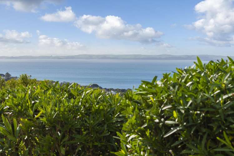 2 Shearwater Rise Rothesay Bay_26