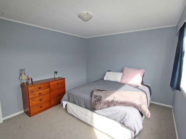 20 Lupin Terrace Tawa_1