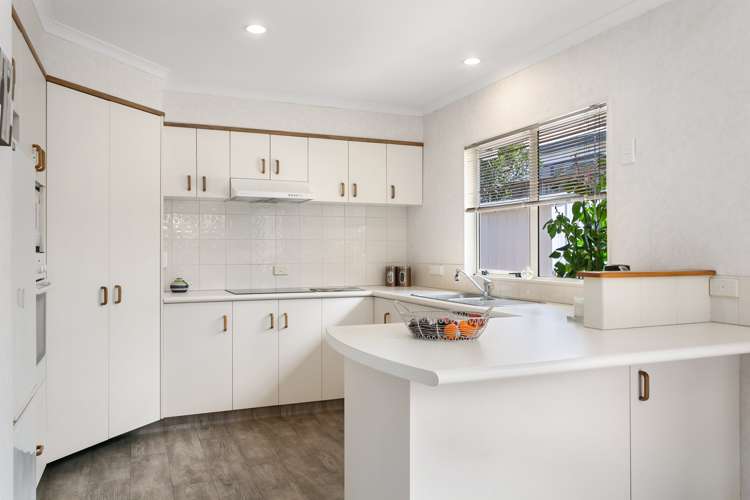 8 Balmoral Drive Hilltop_14