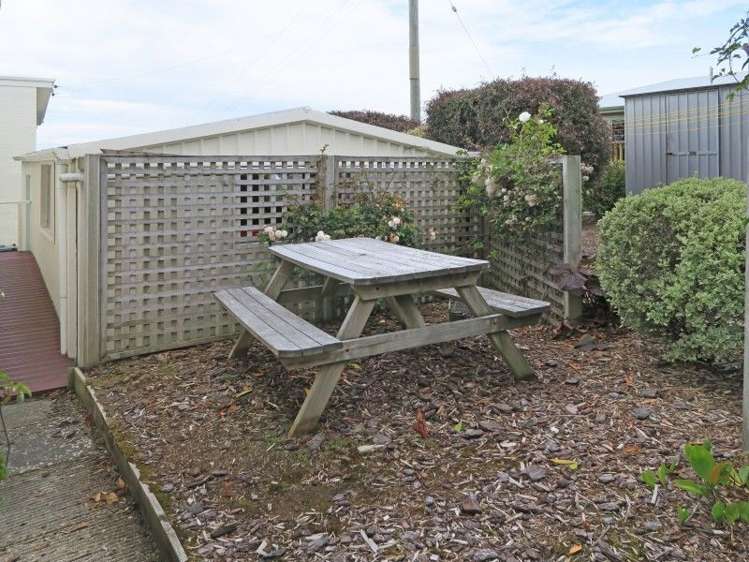 31 Rata Street Kaka Point_15