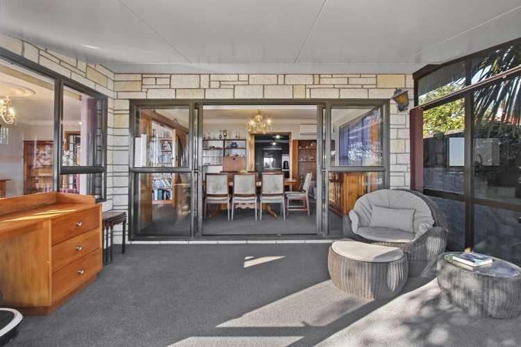 73 Torkar Road Clarks Beach_9