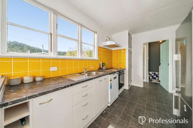 1306 High Street Taita_9
