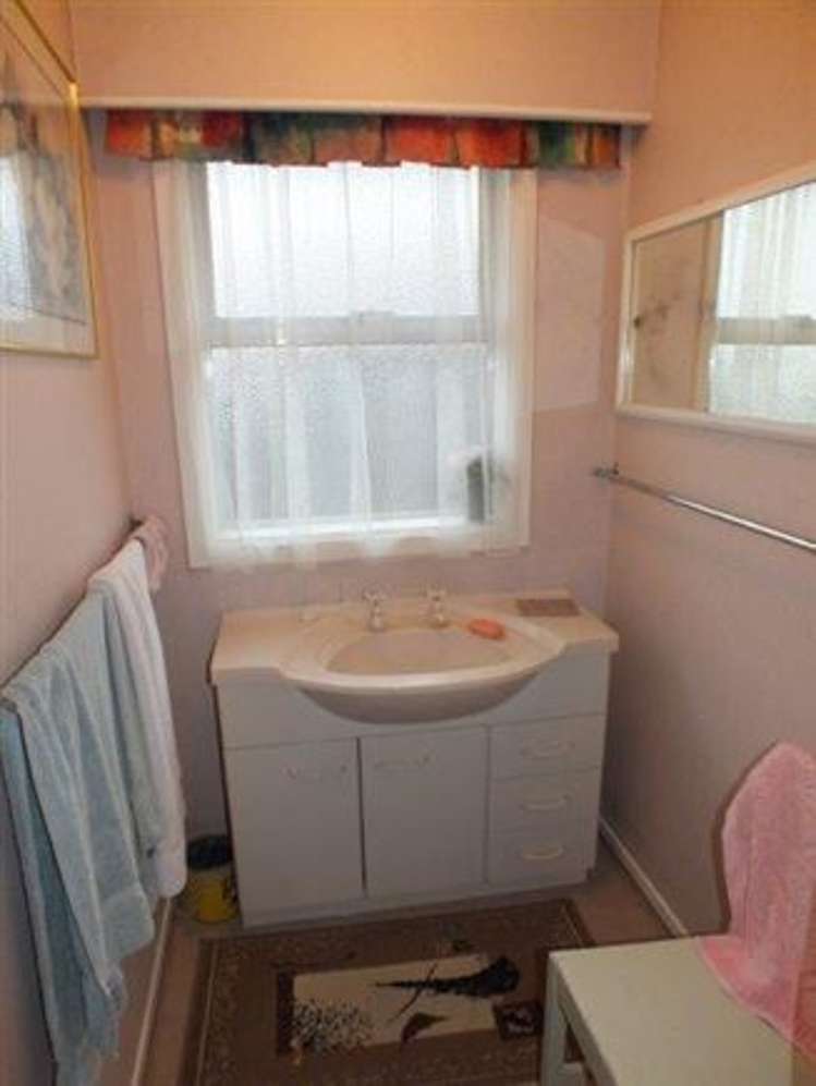 5 Pahau Place Cracroft_14