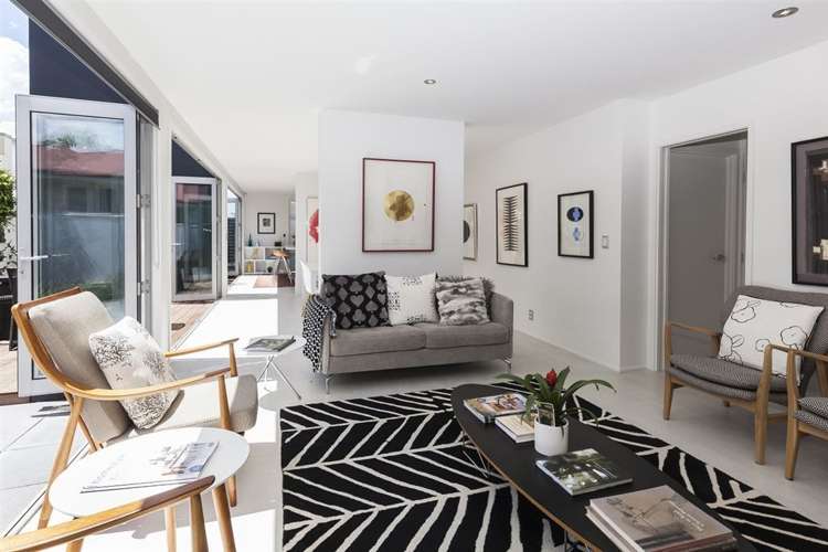 2/69 Derby Street Saint Albans_11