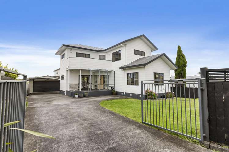 12 Gloria Avenue Te Atatu Peninsula_0