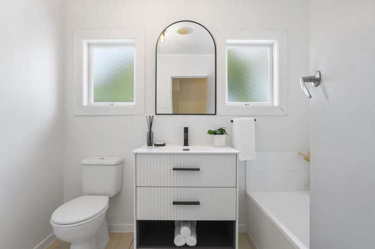 1/12 Craigbank Avenue New Lynn_12