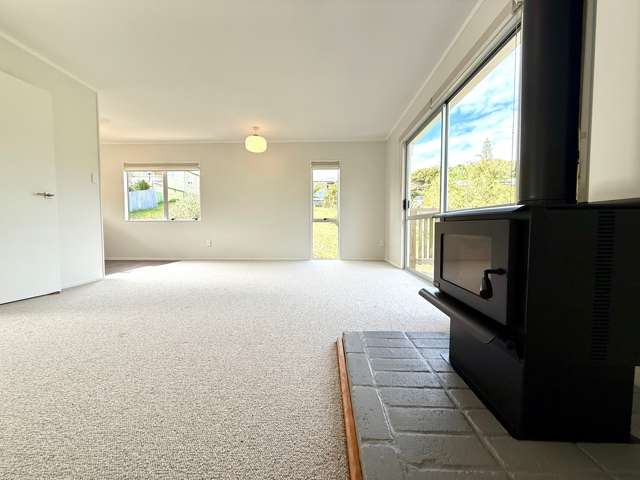 7B Rose Street Raglan_3