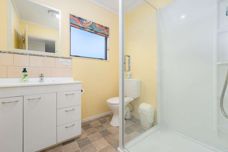 153 Halcombe Road Feilding_19
