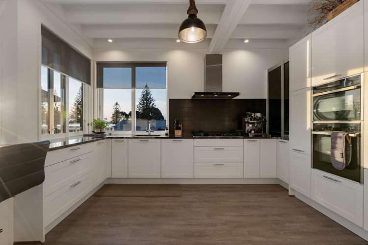 4 Hartwell Place Matua_13