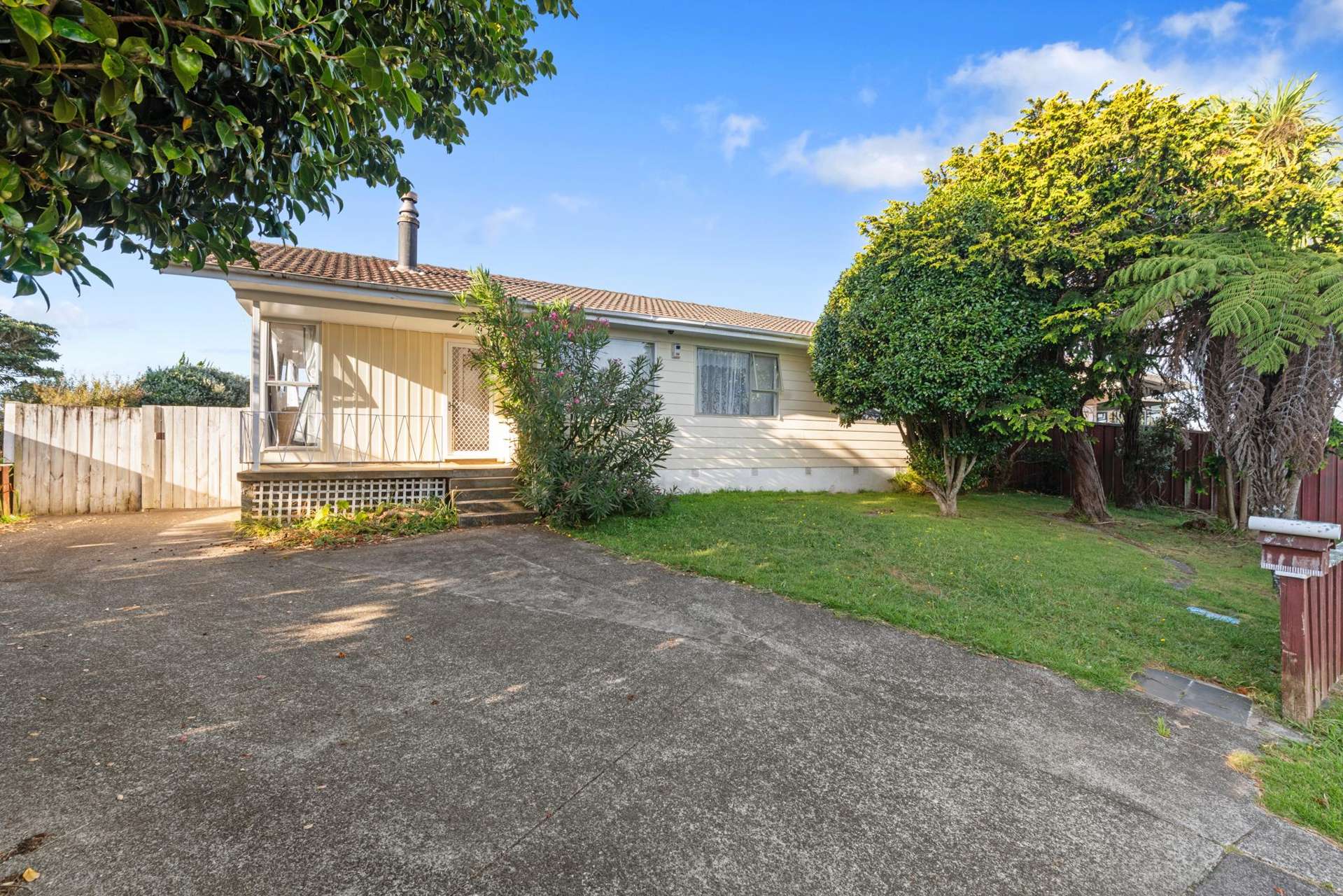 64 Sunlands Drive Manurewa_0