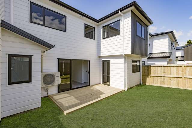 5/2 Smith Avenue Papakura_1