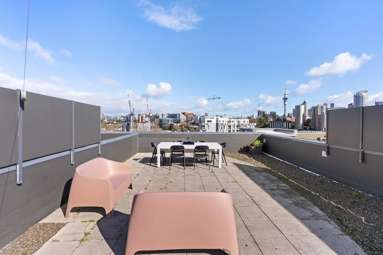 3G/11 Augustus Terrace_4