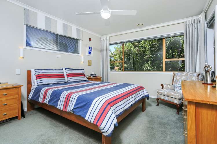 4 King Richard Place Browns Bay_12