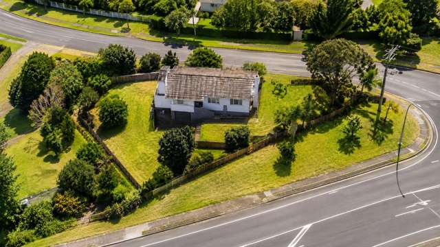 571 East Coast Road Browns Bay_4
