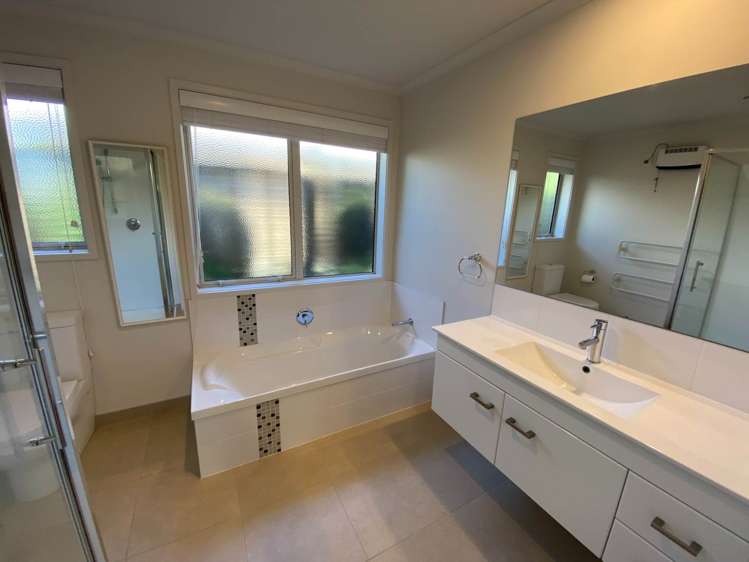 18/46 Sharp Road Aongatete_9