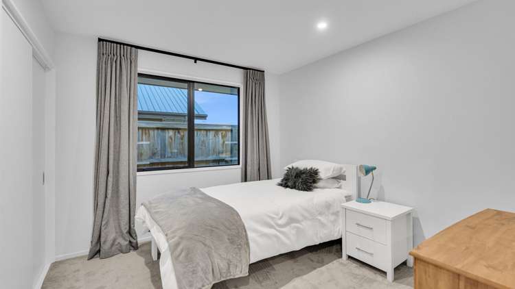 25 Silverstone Loop Rolleston_12