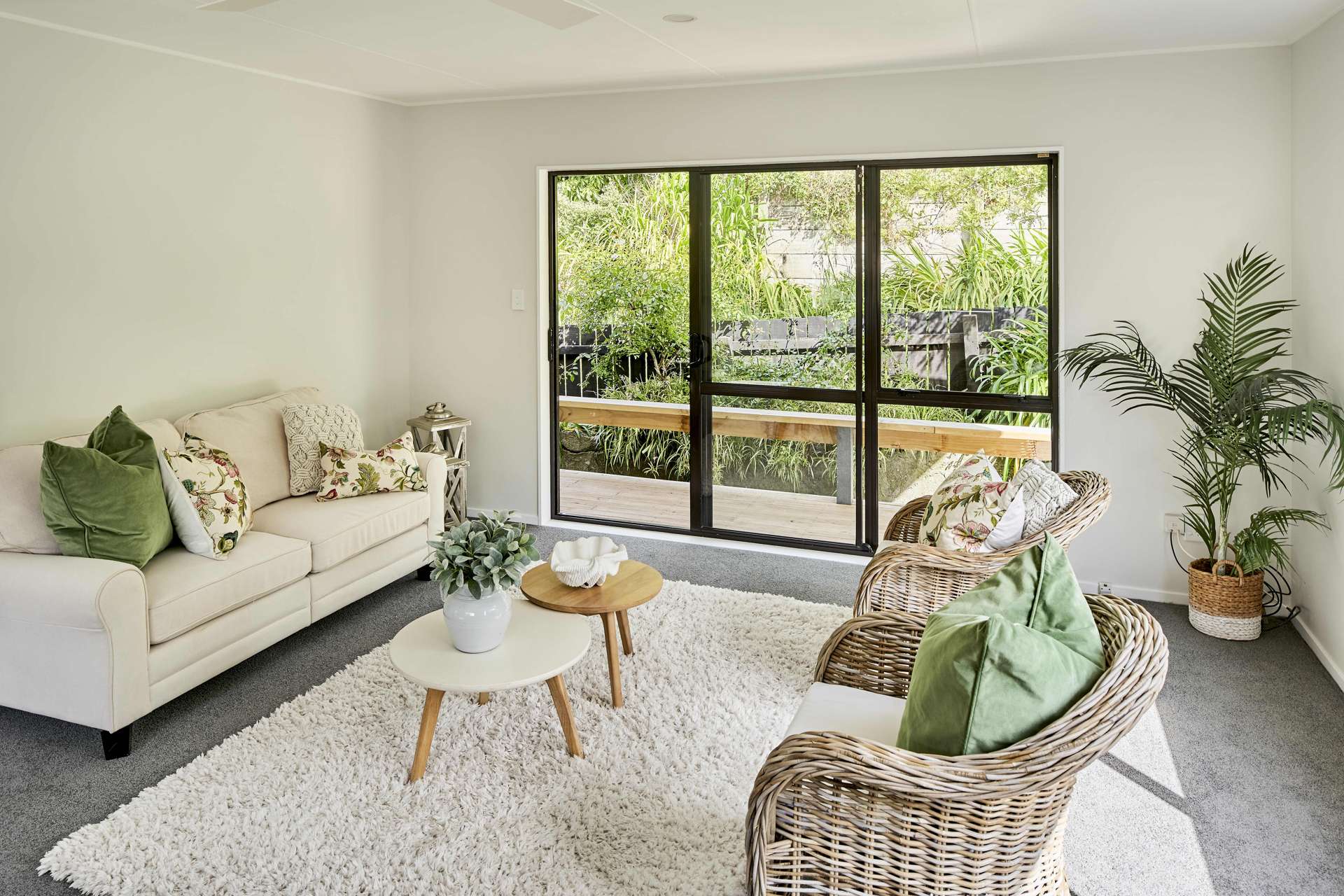 55B Ocean Road Paekakariki_0