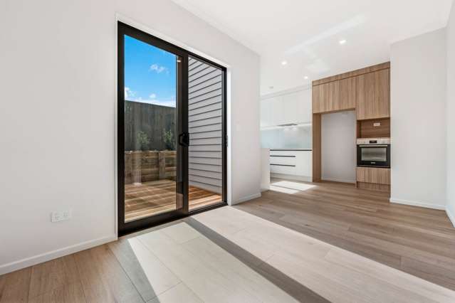 8C Minaret Drive Bucklands Beach_2