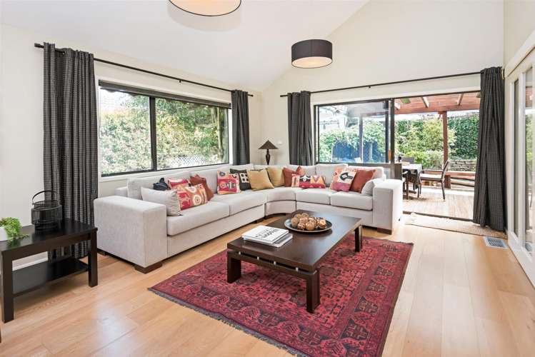 12a Glenfern Road Mellons Bay_8