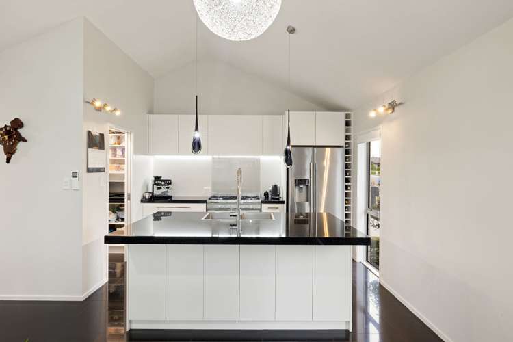 4 Bos Crescent Flagstaff_3