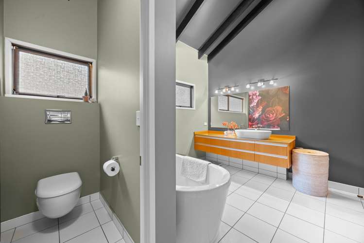 21 Opanuku Road Henderson Valley_14