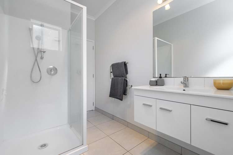 84 Landing Drive Pyes Pa_14