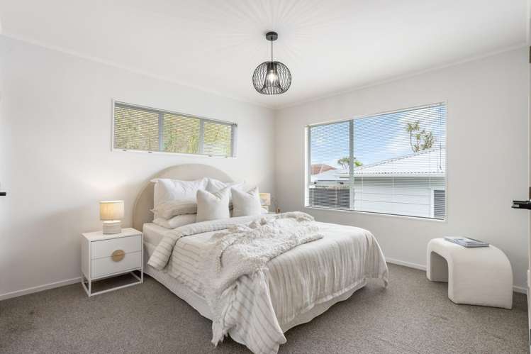 30A Vodanovich Road Te Atatu South_9